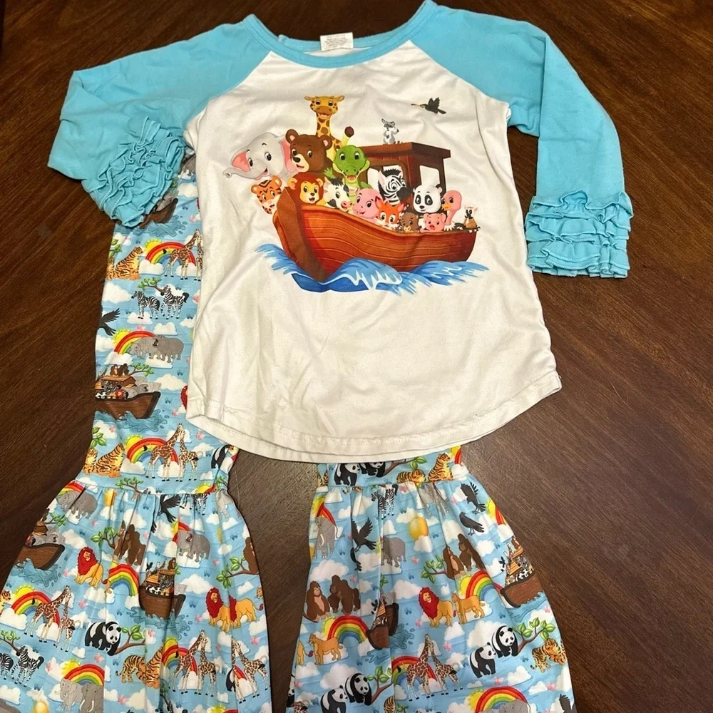 Blue & White Noah's Ark Kids Matching Set - Playful Animal Print